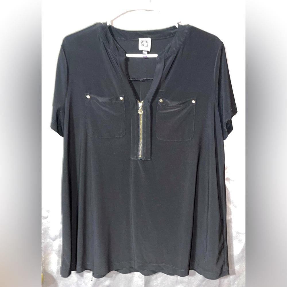 Black “Anne Klein” women’s blouse size Large